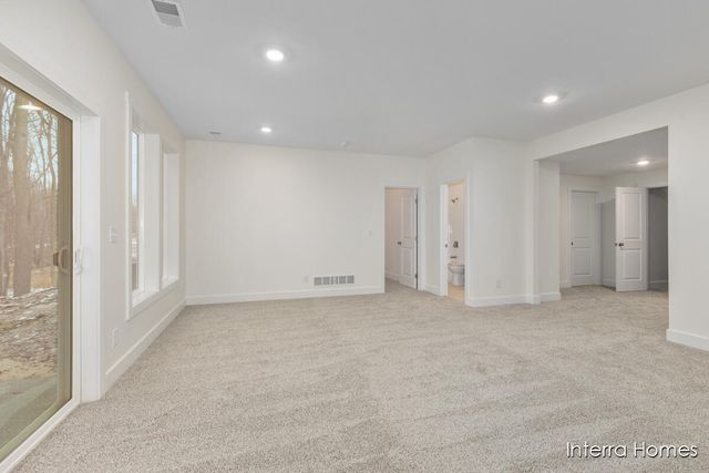 2831 W Cobblestone Court 14, Kentwood, MI 49512