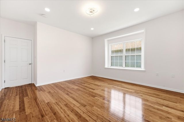 32 Gabriella Cir, Manchester Twp., NJ 08759