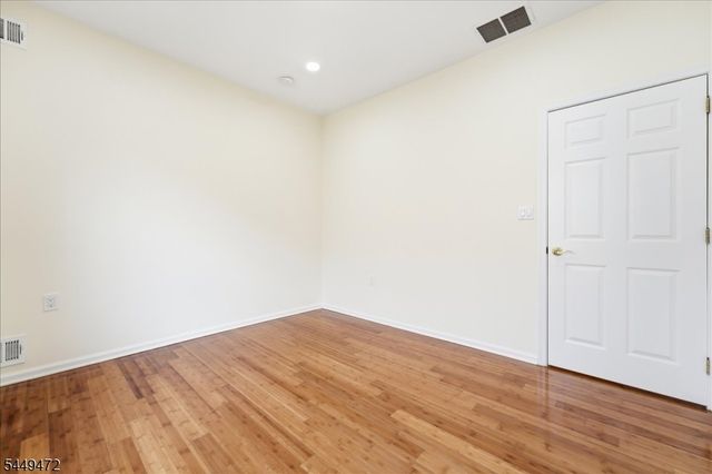 32 Gabriella Cir, Manchester Twp., NJ 08759