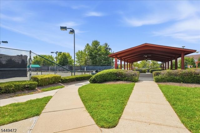 32 Gabriella Cir, Manchester Twp., NJ 08759