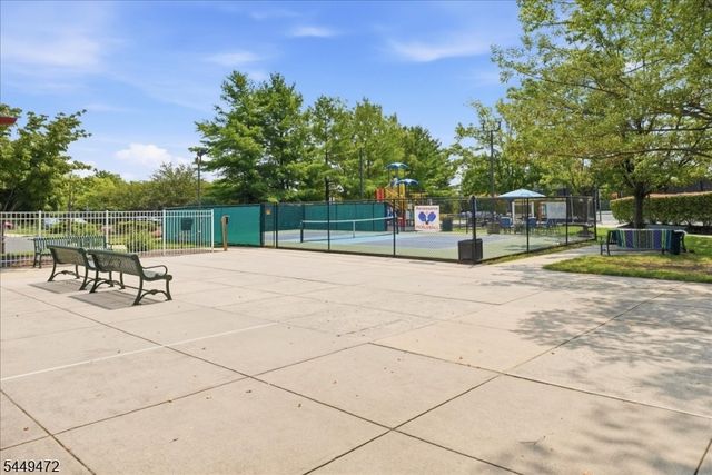 32 Gabriella Cir, Manchester Twp., NJ 08759