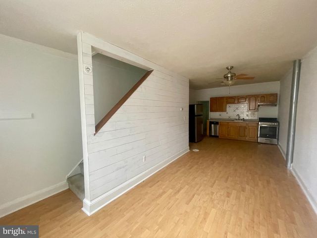 2324 ALMOND ST, Philadelphia, PA 19125