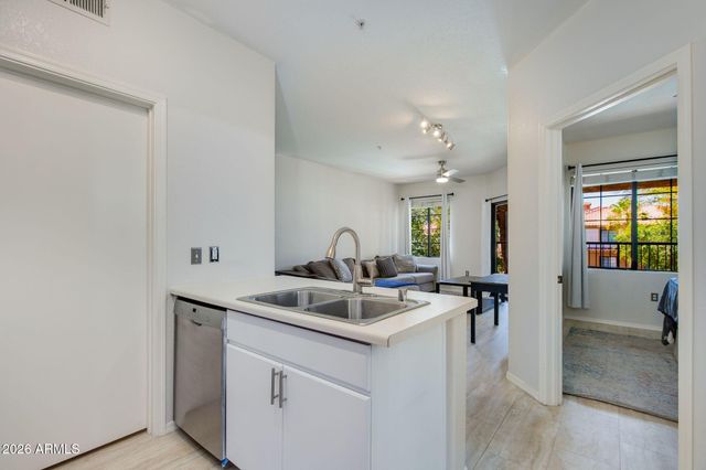 5302 E VAN BUREN Street 3026, Phoenix, AZ 85008