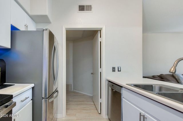 5302 E VAN BUREN Street 3026, Phoenix, AZ 85008