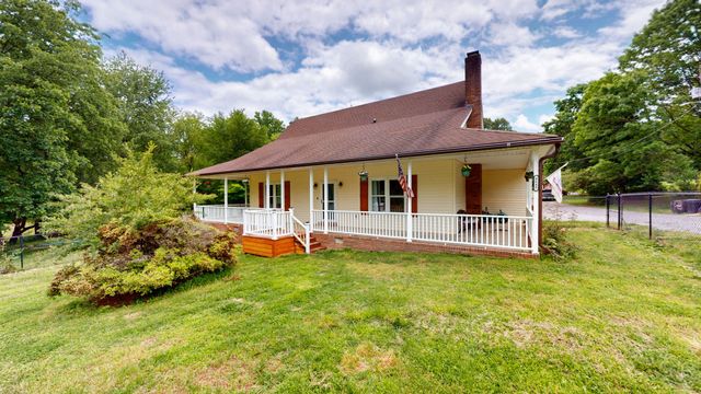 4648 31 Hwy, W, Cottontown, TN 37048