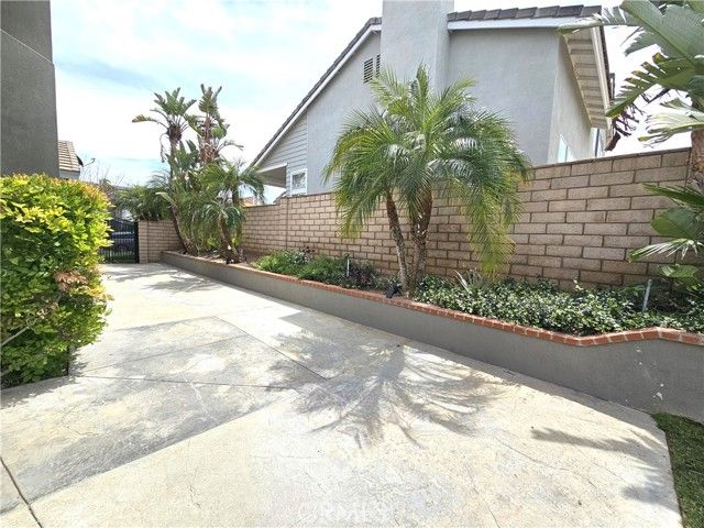 2938 S Buena Vista, Corona, CA 92882