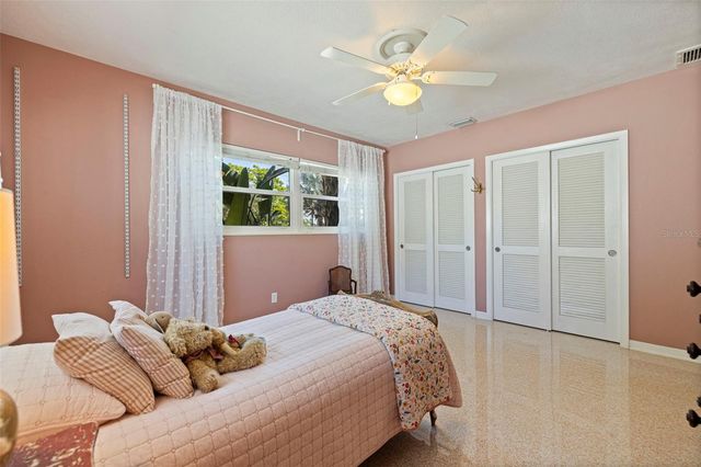 2700 DESOTO WAY S, St Petersburg, FL 33712