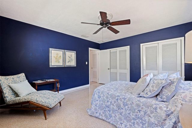 2700 DESOTO WAY S, St Petersburg, FL 33712