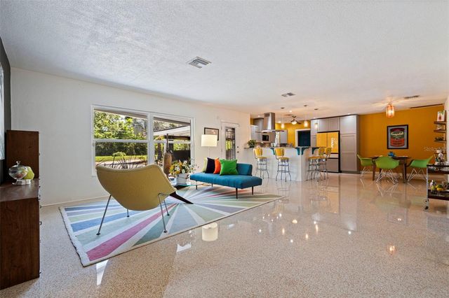 2700 DESOTO WAY S, St Petersburg, FL 33712