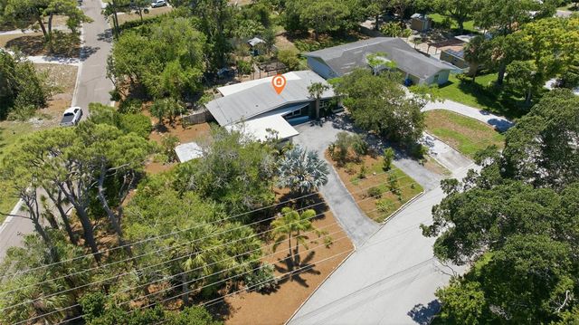 2700 DESOTO WAY S, St Petersburg, FL 33712