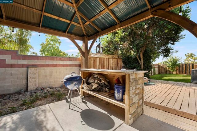 3611 Sunview Ct, Concord, CA 94520
