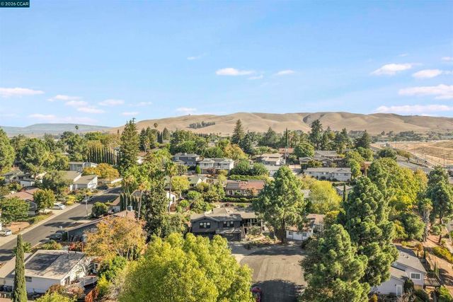 3611 Sunview Ct, Concord, CA 94520
