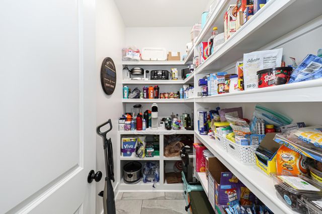 166 Roman Heights Avenue, Bryant, AR 72002