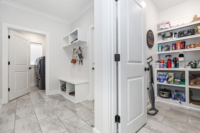 166 Roman Heights Avenue, Bryant, AR 72002