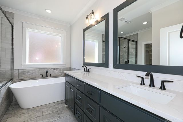 166 Roman Heights Avenue, Bryant, AR 72002