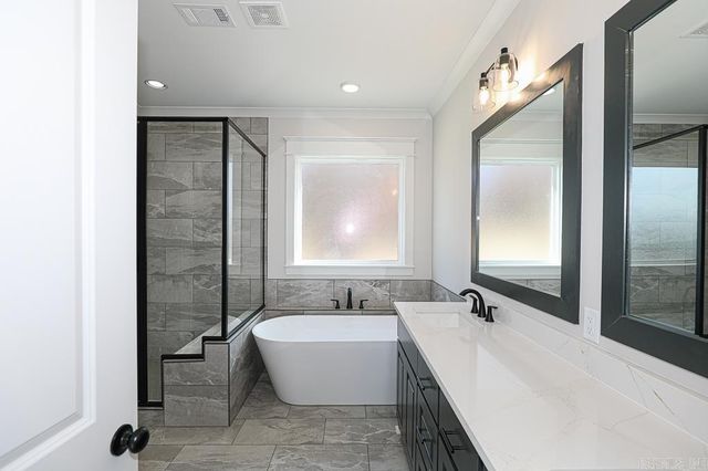 166 Roman Heights Avenue, Bryant, AR 72002