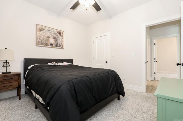 166 Roman Heights Avenue, Bryant, AR 72002