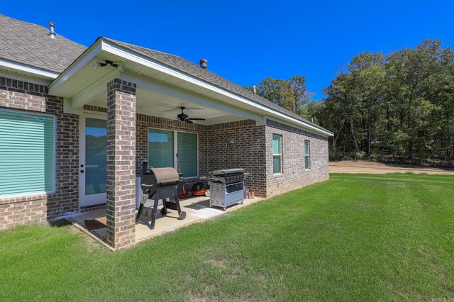 166 Roman Heights Avenue, Bryant, AR 72002