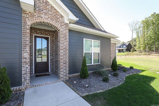 166 Roman Heights Avenue, Bryant, AR 72002