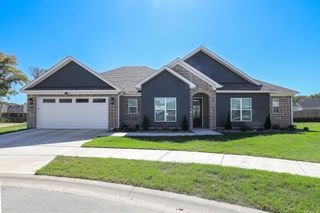 166 Roman Heights Avenue, Bryant, AR 72002