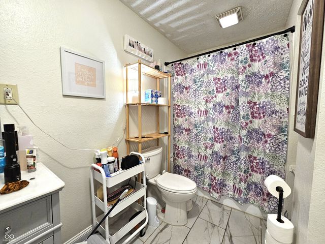 524 N Somerset Avenue, Indianapolis, IN 46222