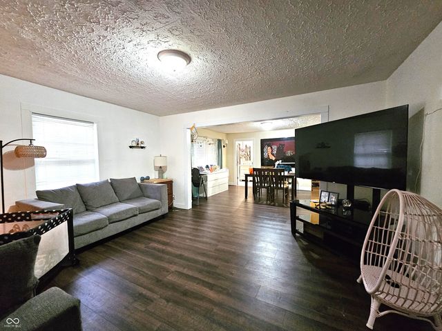 524 N Somerset Avenue, Indianapolis, IN 46222