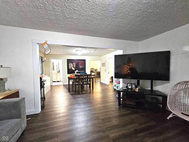 524 N Somerset Avenue, Indianapolis, IN 46222