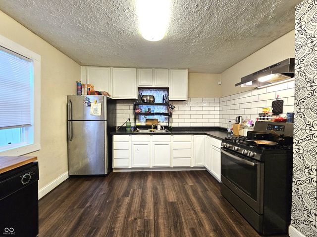 524 N Somerset Avenue, Indianapolis, IN 46222