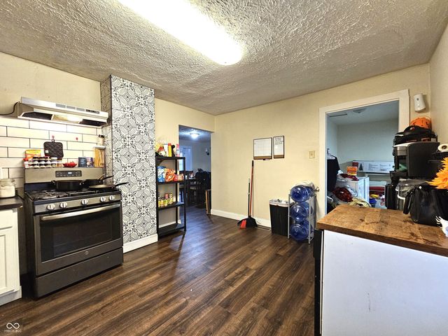 524 N Somerset Avenue, Indianapolis, IN 46222