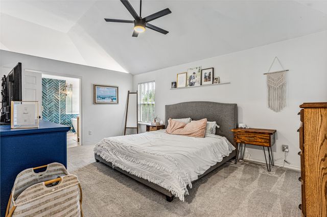 5325 Cambridge Court, Grapevine, TX 76051