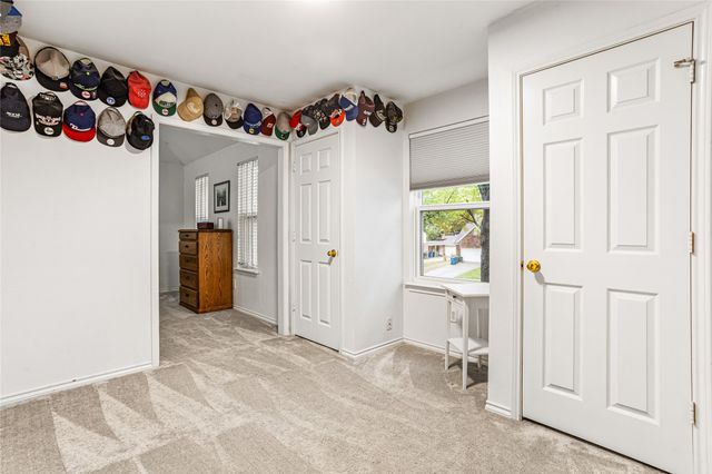 5325 Cambridge Court, Grapevine, TX 76051