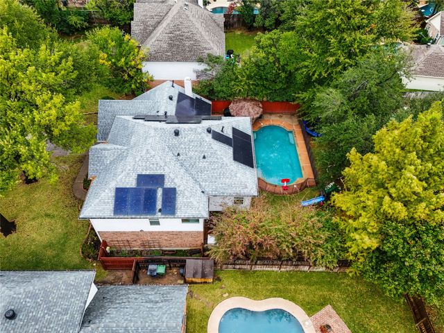 5325 Cambridge Court, Grapevine, TX 76051