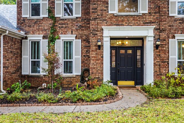 5325 Cambridge Court, Grapevine, TX 76051