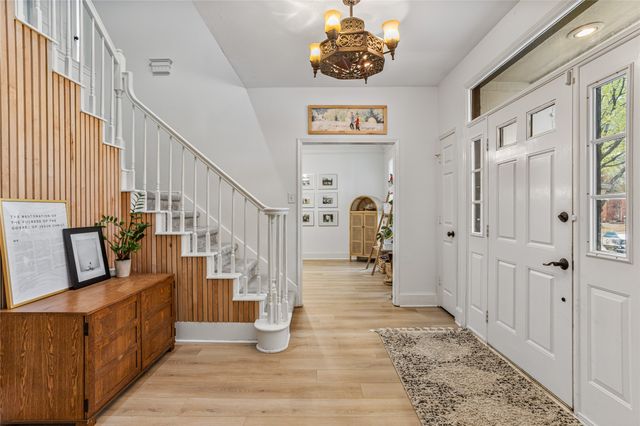 5325 Cambridge Court, Grapevine, TX 76051