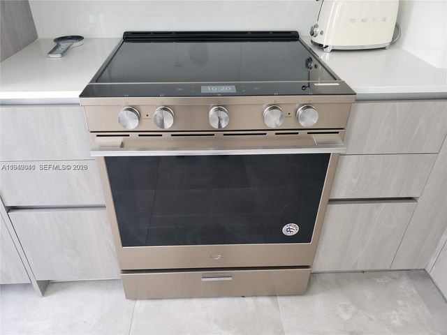 301 Ocean Dr 302, Miami Beach, FL 33139