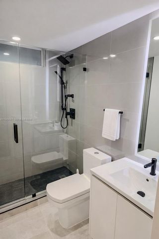 301 Ocean Dr 302, Miami Beach, FL 33139