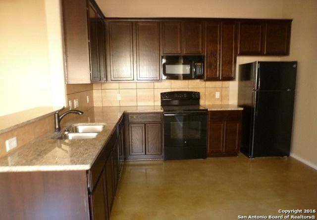 1065 CAROLYN CV, New Braunfels, TX 78130