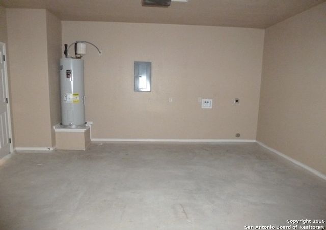 1065 CAROLYN CV, New Braunfels, TX 78130