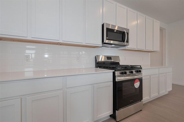 21722 Colonial Meadow Creek Trail, Waller, TX 77484