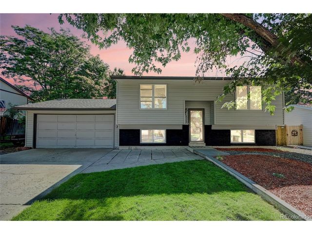 8528 Fenton St, Arvada, CO 80003