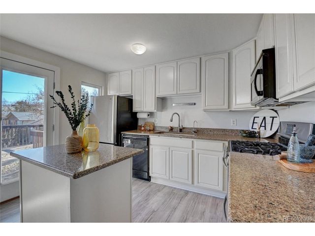 8528 Fenton St, Arvada, CO 80003