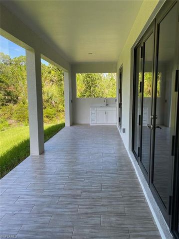264 Golden Gate BLVD E, Naples, FL 34120