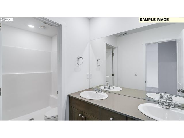 1489 LAURA VISTA Dr Nw, Albany, OR 97321