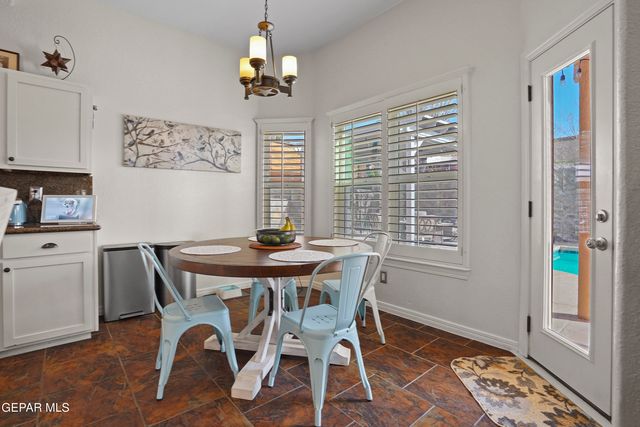 7008 ROCK CANYON Drive, El Paso, TX 79912