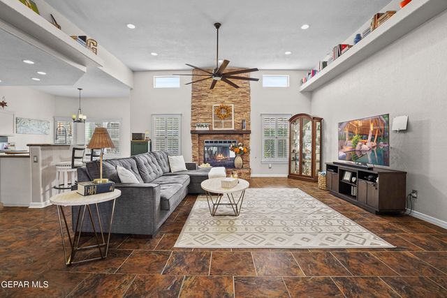 7008 ROCK CANYON Drive, El Paso, TX 79912