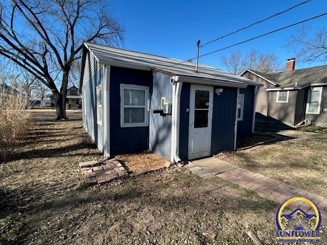 1018 NE Monroe ST, Topeka, KS 66608