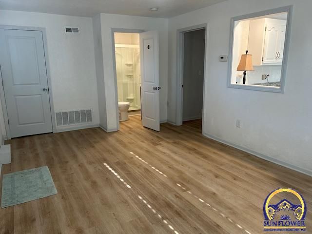 1018 NE Monroe ST, Topeka, KS 66608