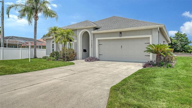 7287 38TH COURT E, Sarasota, FL 34243