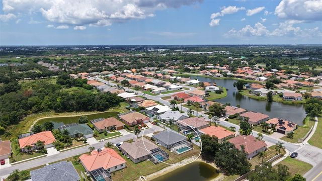 7287 38TH COURT E, Sarasota, FL 34243