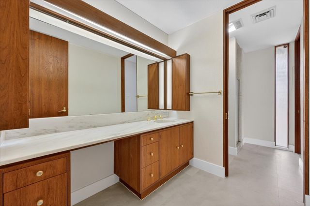 1313 Governors Drive, Corsicana, TX 75110